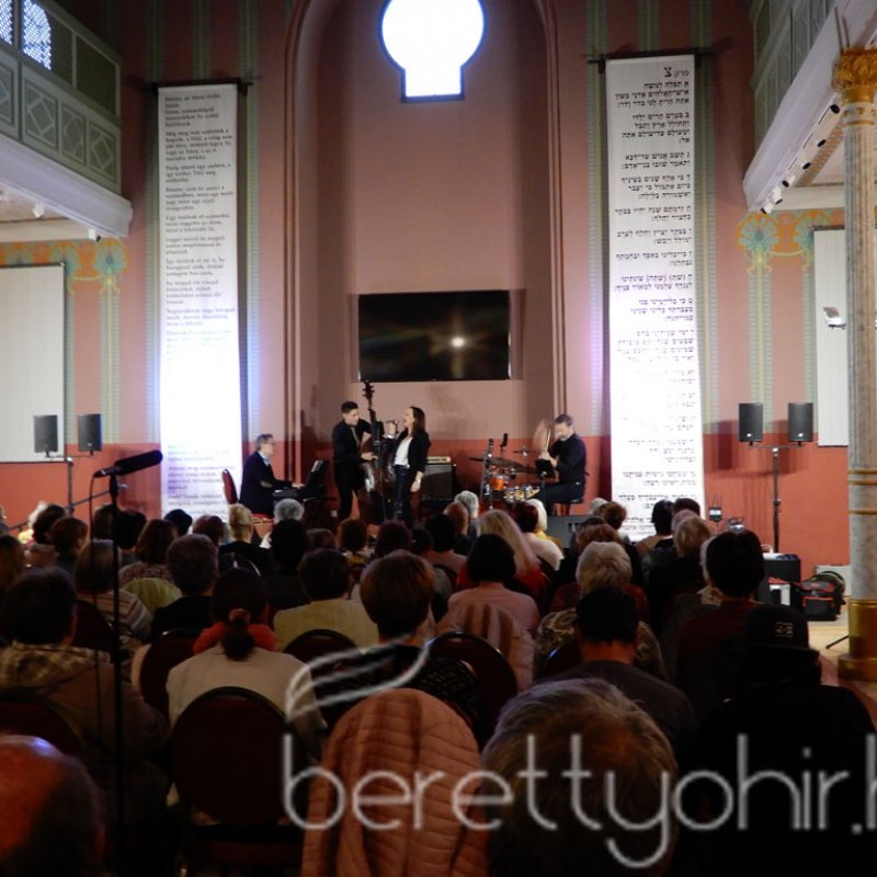 Kozma Orsi Quartet a Zsinagóga Kultúrtérben 10